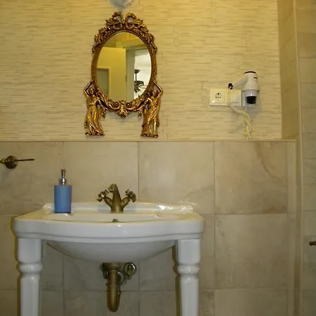 Butik Konukevi 1 Villa
